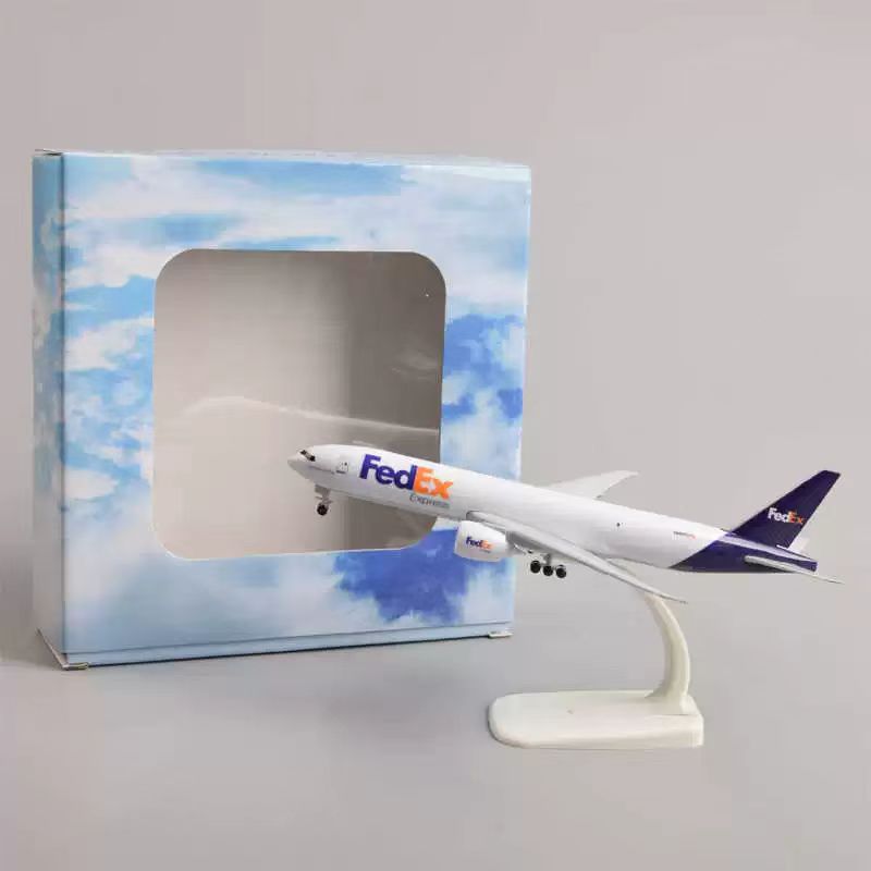 Model Airplane Plastic - 20cm Scale Aircraft FedEx Aviation Boeing