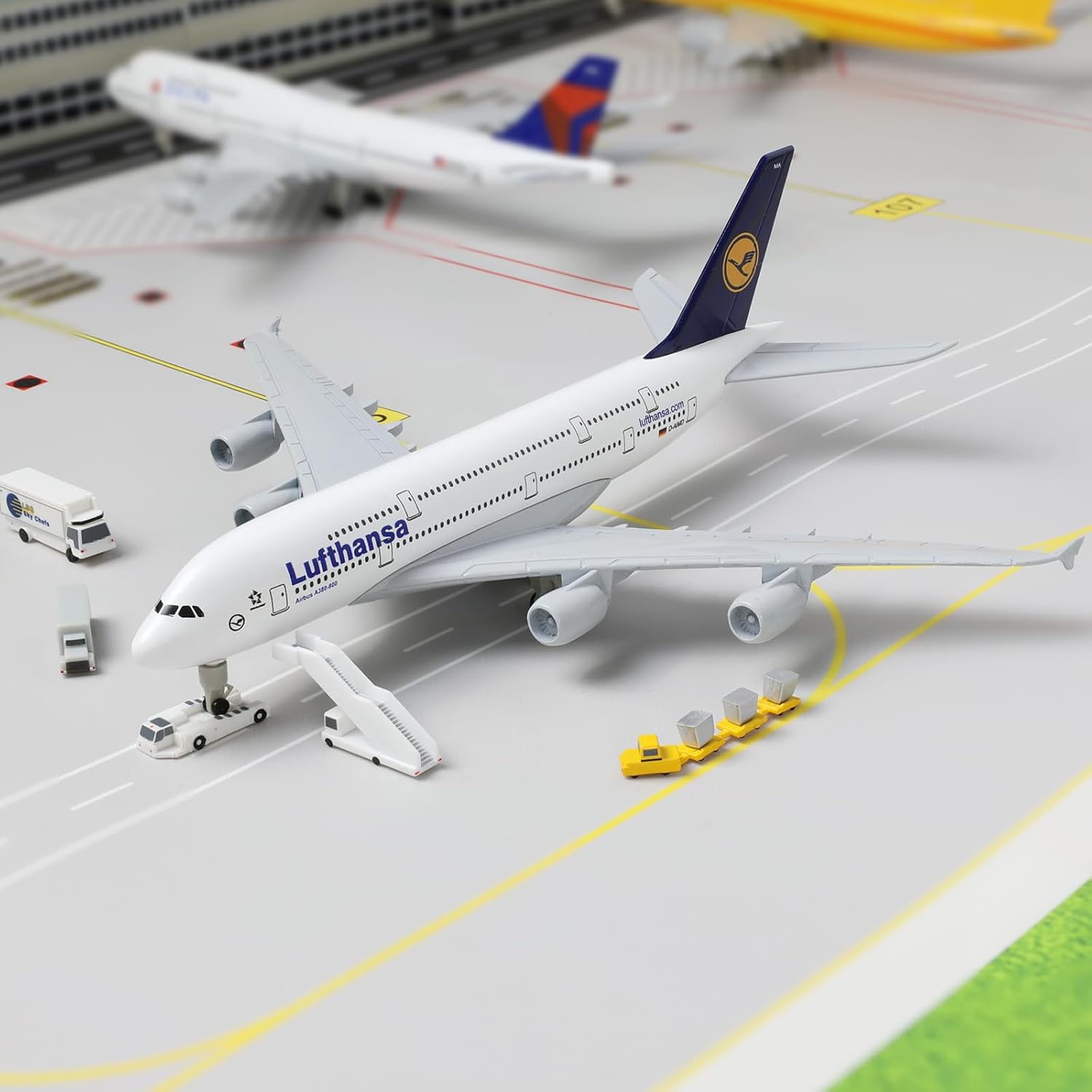 Toy planes A380 German 1/300 s - Model Airplane Plastic recension och pris