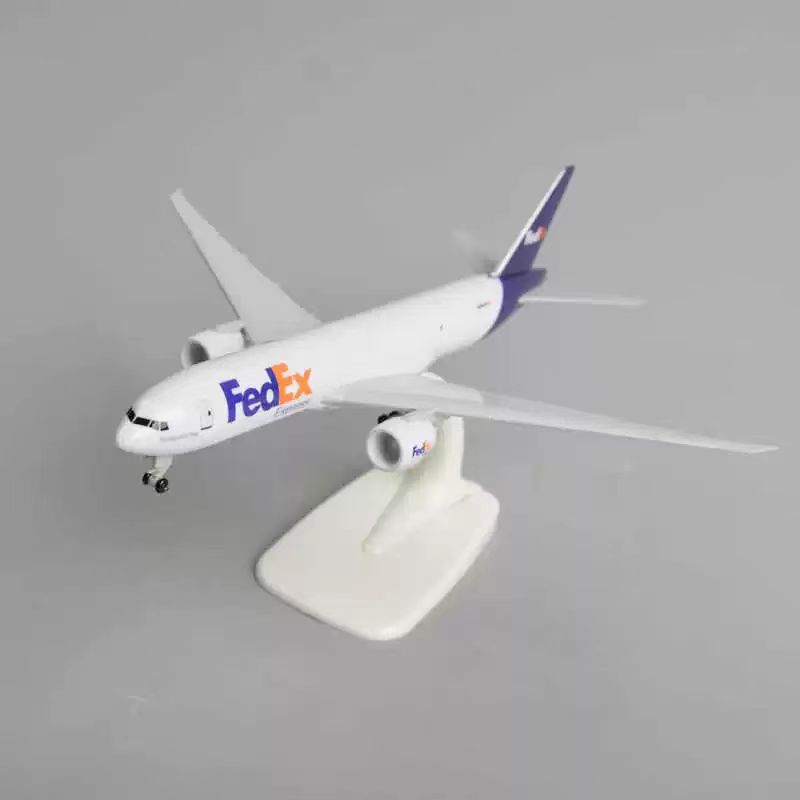 20cm Scale Aircraft	FedEx Avia - Model Airplane Plastic recension och pris